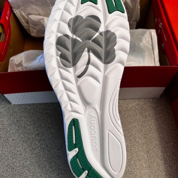 Saucony Special Edition Shamrock Running Kinvara 11 - Picture 5 of 5